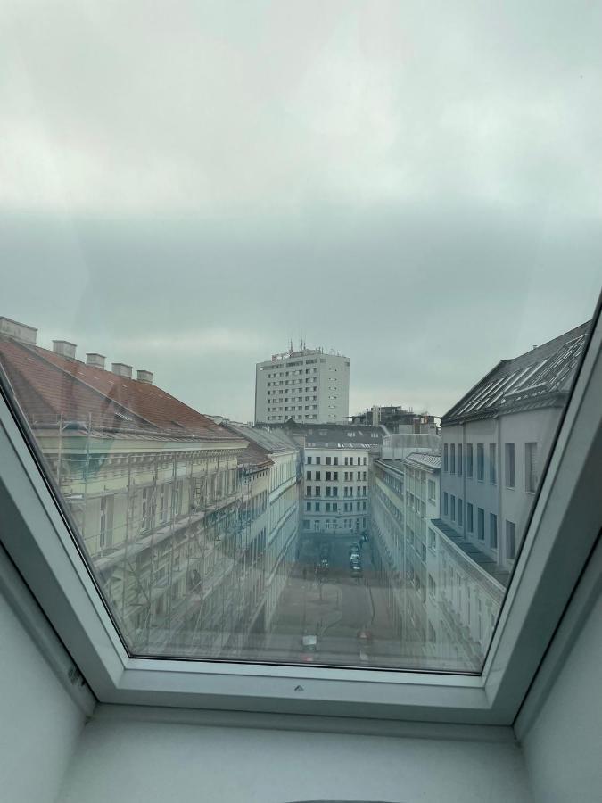 Stylish Rooms, Sunny Terrace In Vienna City Center Экстерьер фото
